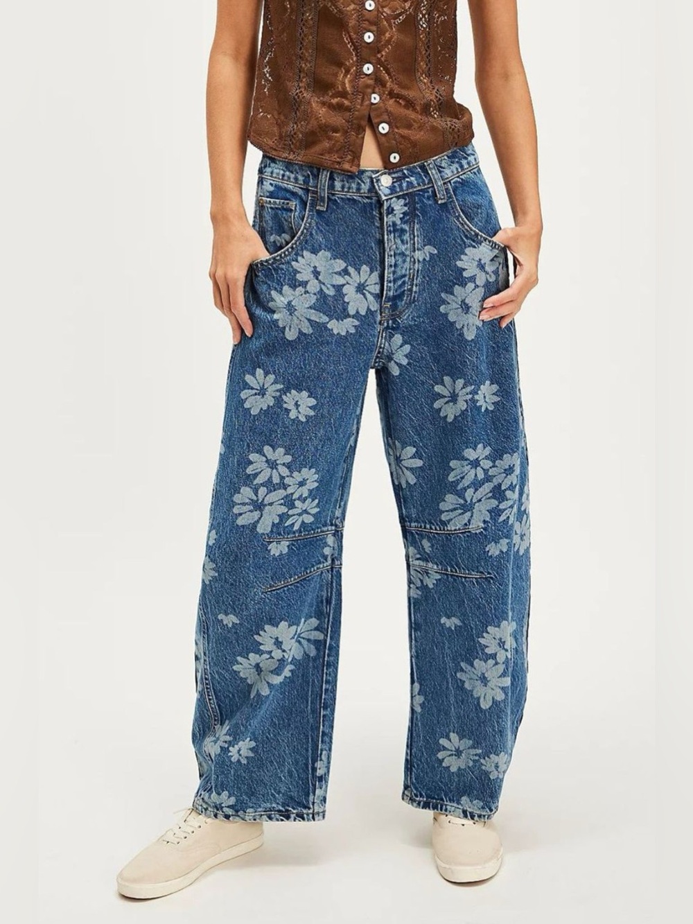 We The Free 
Good Luck Flower Printed Barrel Jeans - Picture 4 of 13